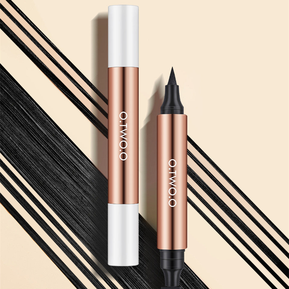 Wischfester Eyeliner | LuxeStyle