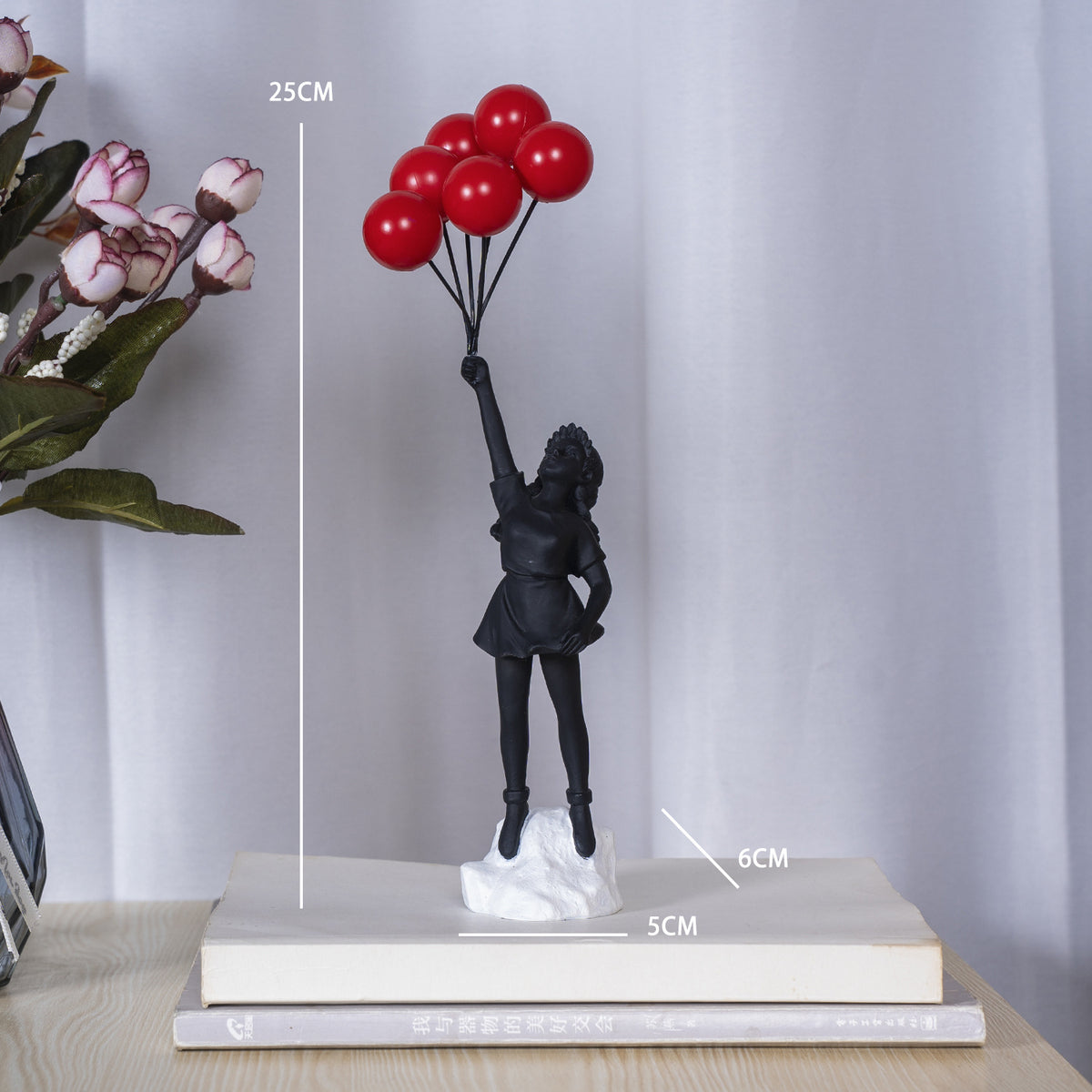 Harz-Skulptur Mädchen mit Ballon – Bild 11 | LuxeStyle