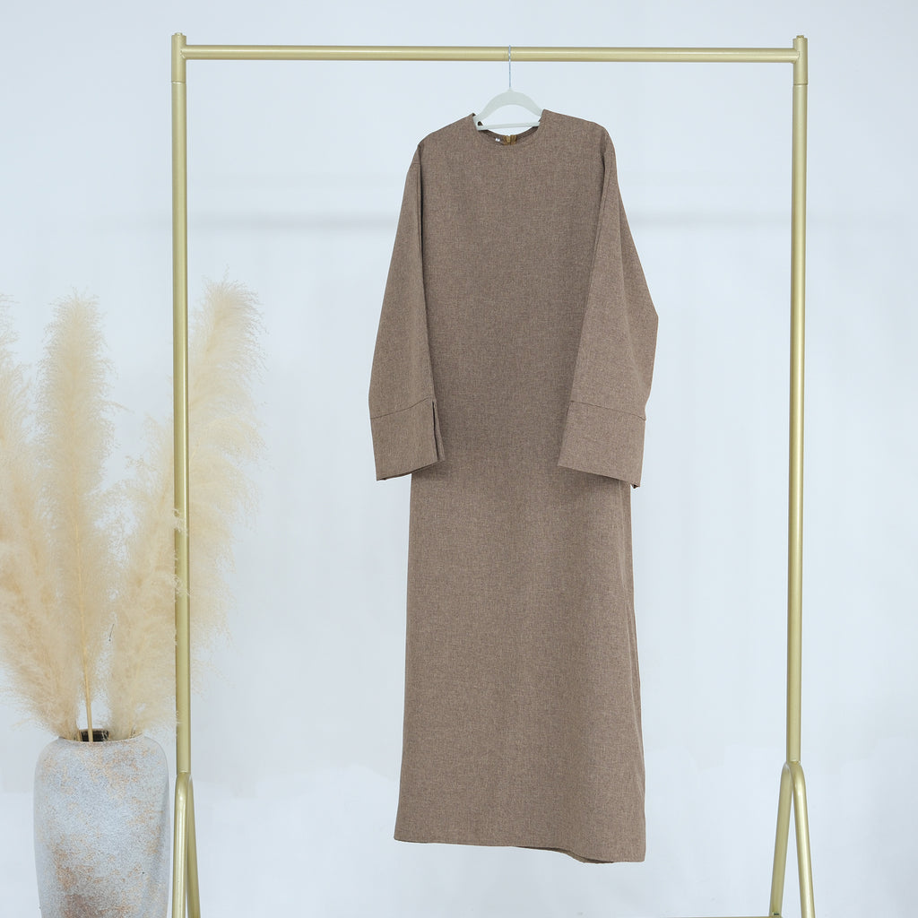 Elegantes Freizeitkleid mit langen Ärmeln