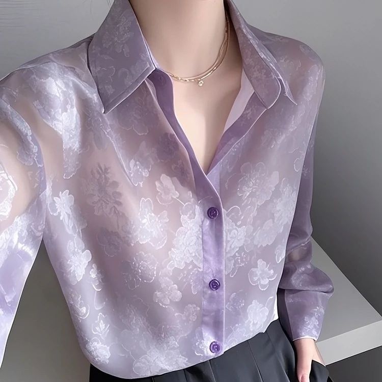 Elegante transparente Bluse mit Blumen-Stickerei