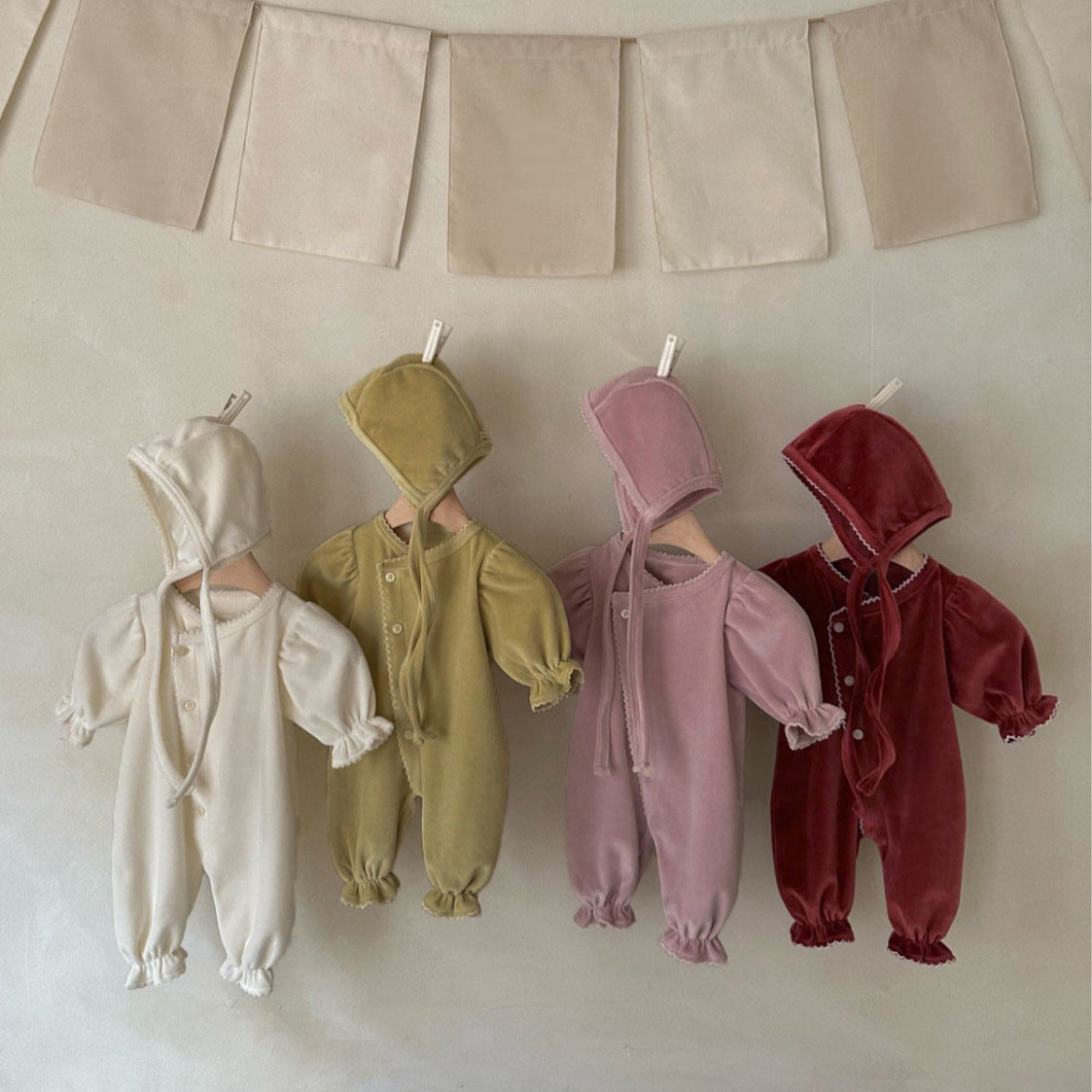 Baby-Strampler mit langen Ärmeln – Bild 4 | LuxeStyle