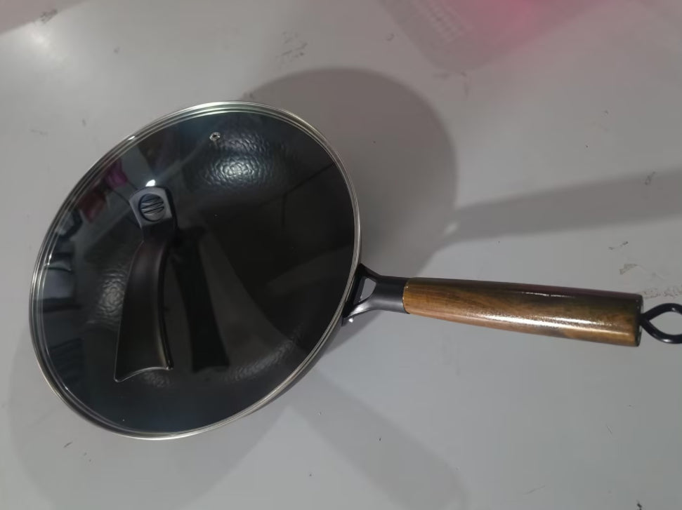 Traditioneller Eisen-Wok, handgemacht