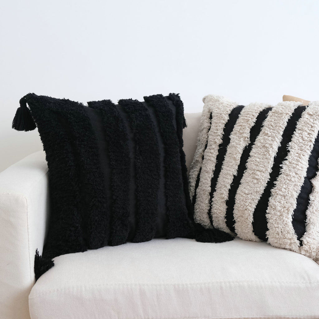Kissenbezug mit Quasten – Beige/Schwarz
