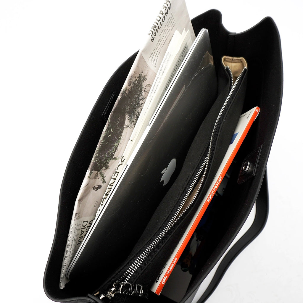 Grosse silberne Tasche für Herren