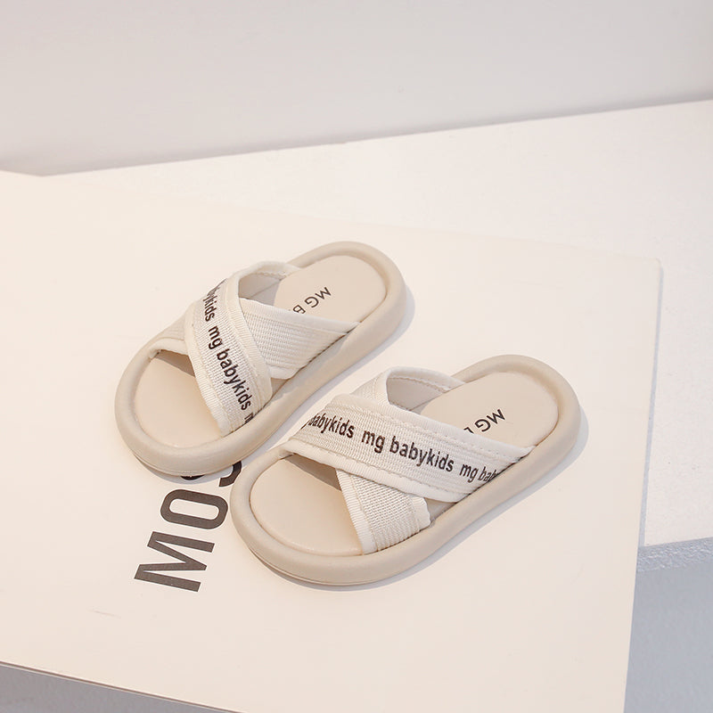 Mädchen Sandalen und Pantoletten – Bild 4 | LuxeStyle