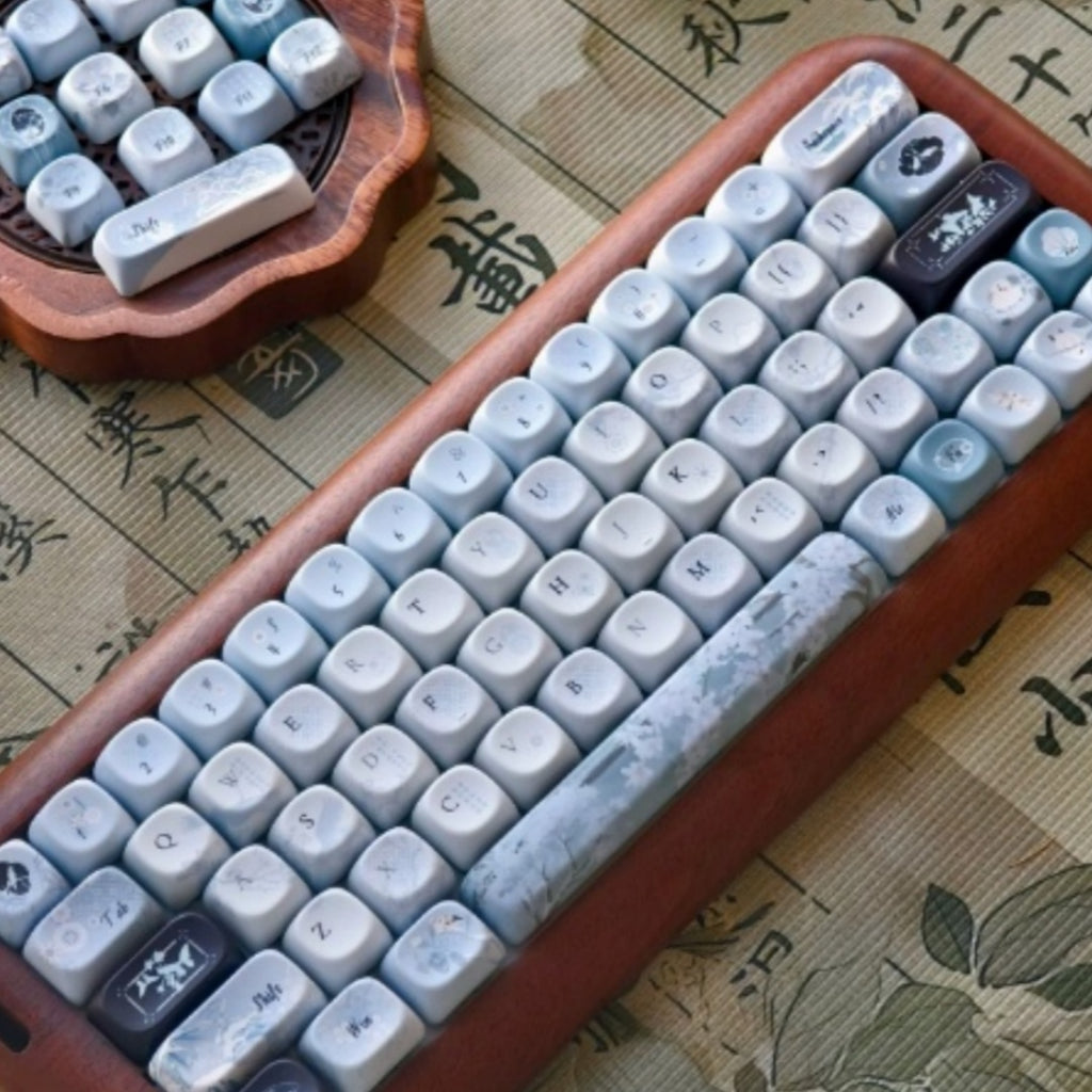 PBT Keycaps: Retro Pflaumenblüten-Design