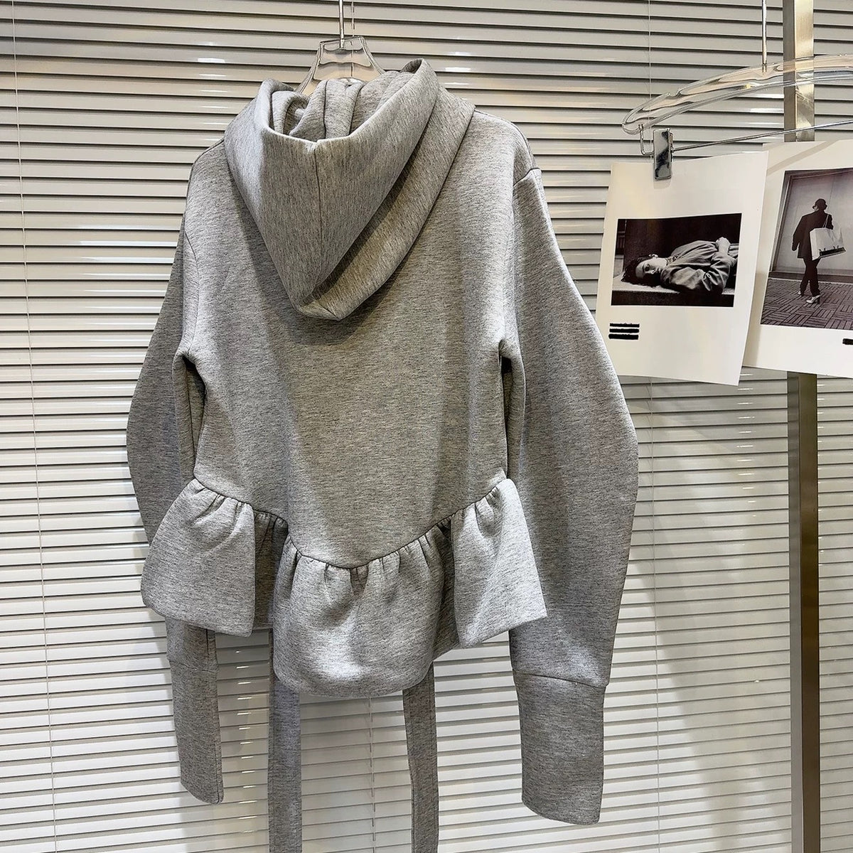 Mädchen Kapuzenpullover mit Schleife – Bild 2 | LuxeStyle