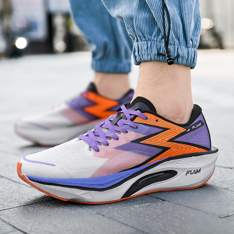 Marathon Carbon Racing Laufschuhe – Bild 6 | LuxeStyle