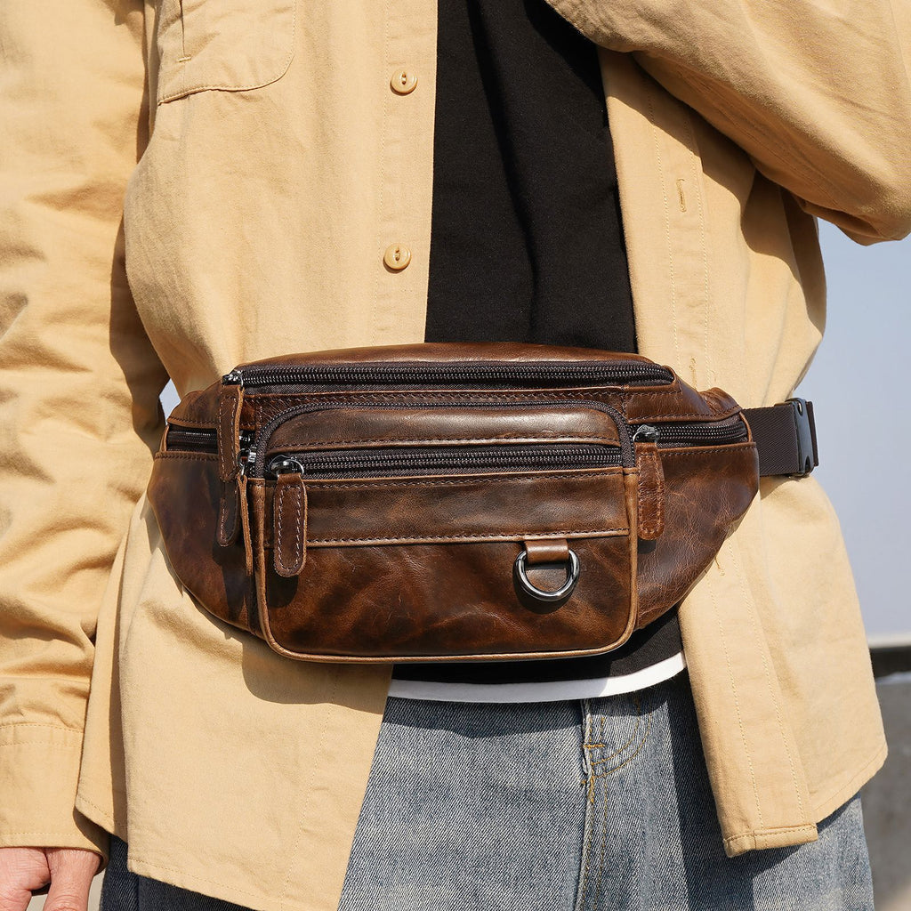 Brusttasche aus Vollnarbenleder