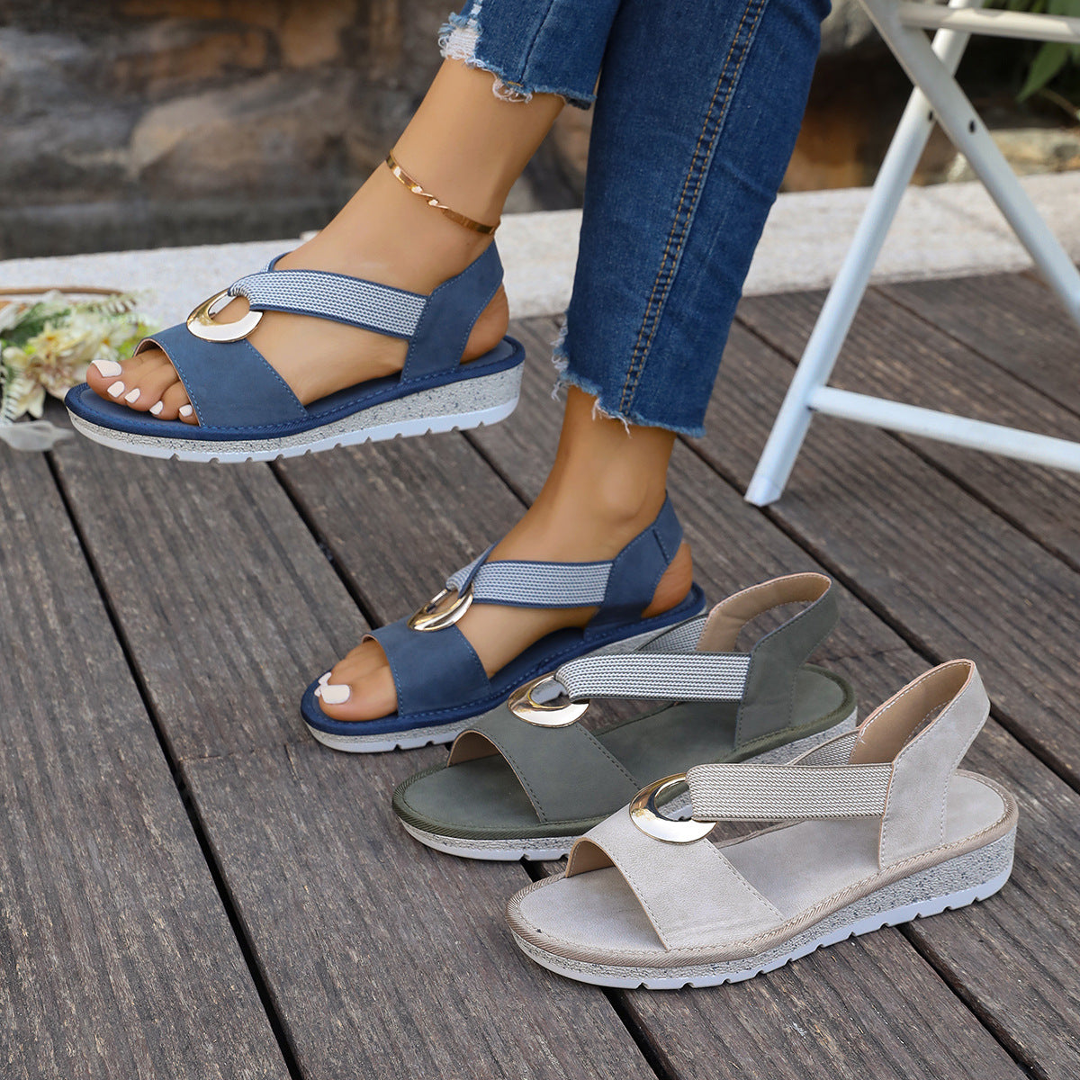 Sandalen mit Metallschliesse und Hanfseil – Bild 4 | LuxeStyle