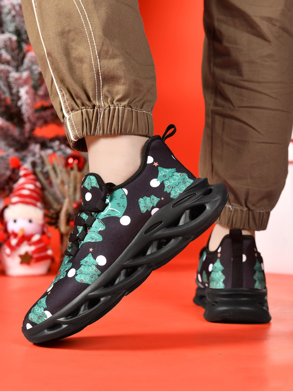 Sportliche Freizeit-Sneaker – Bild 2 | LuxeStyle