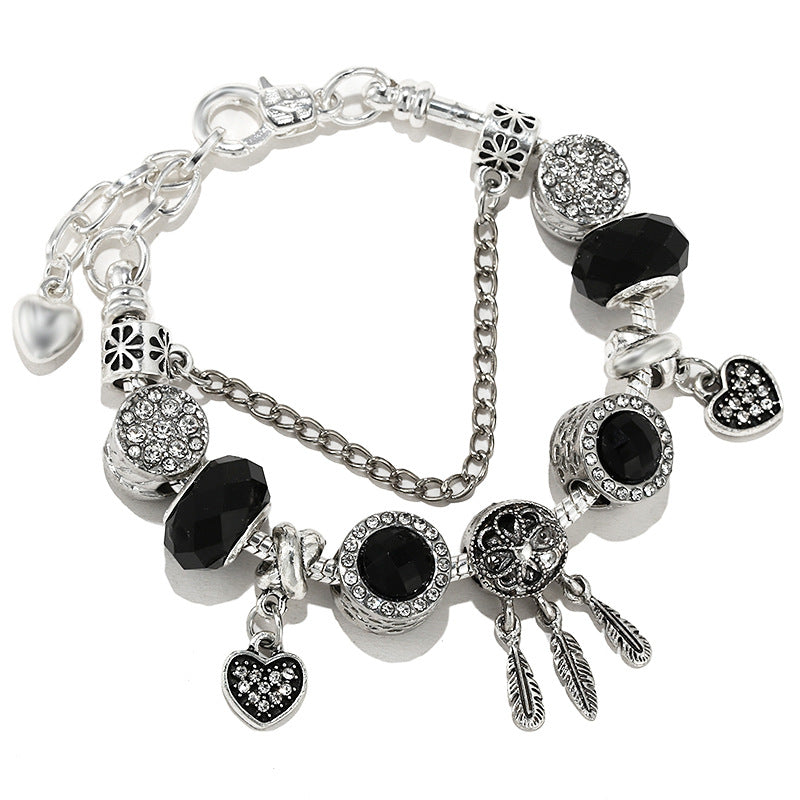 Armband mit Stern- und Mondanhänger – Bild 3 | LuxeStyle