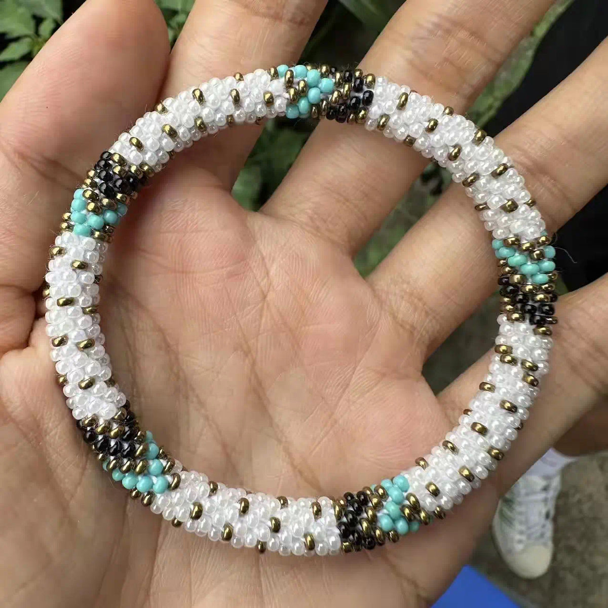 Handgewobenes Armband – Bild 4 | LuxeStyle