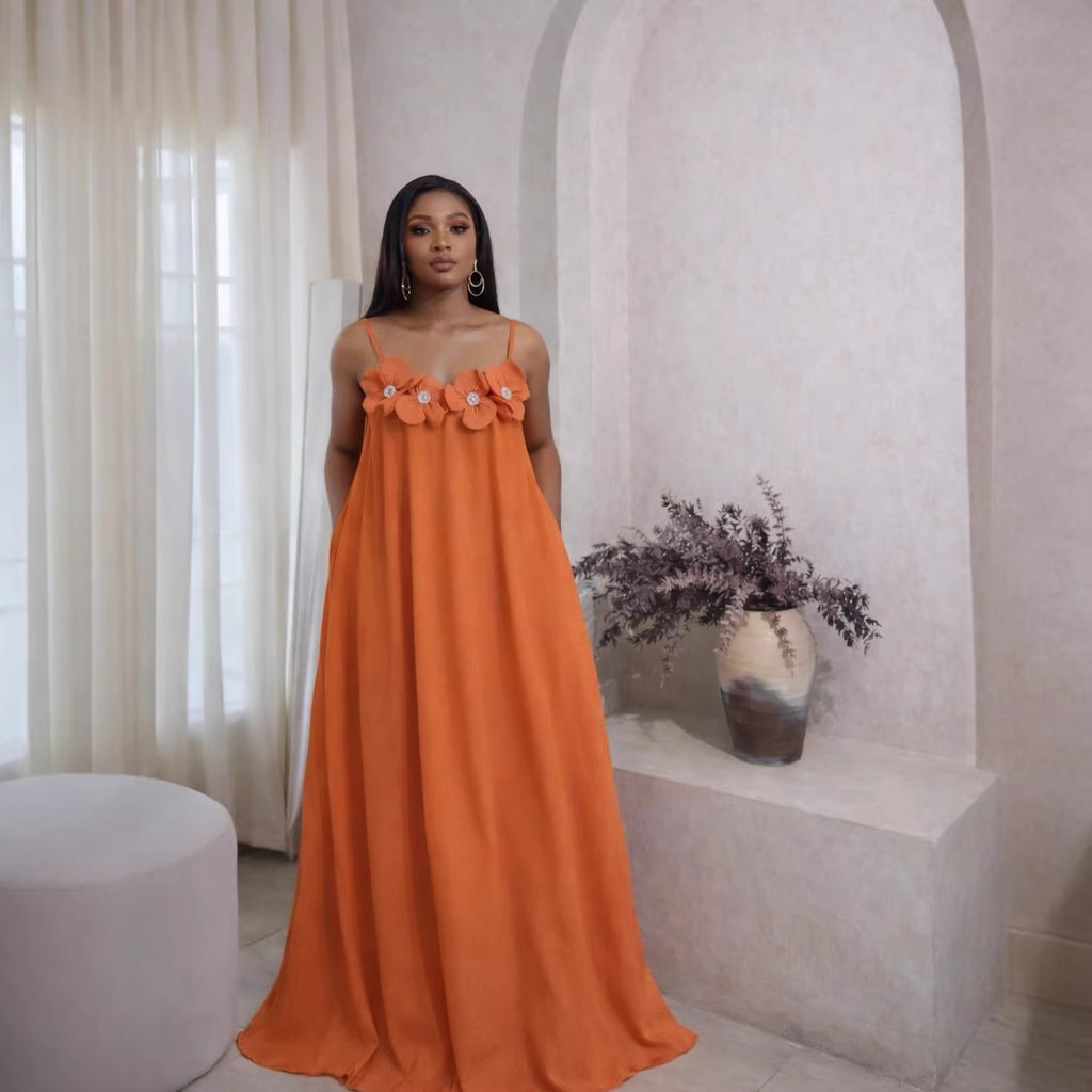 Kleid mit 3D-Blumenstickerei