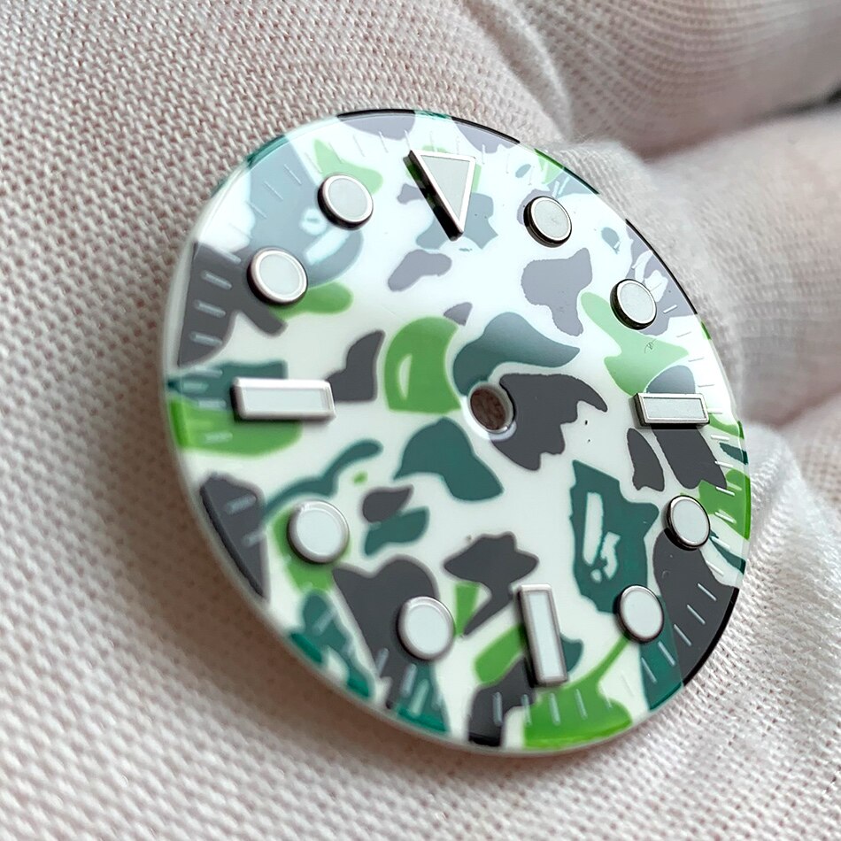 Grünes Leucht-Zifferblatt für Camouflage-Uhren – Bild 2 | LuxeStyle