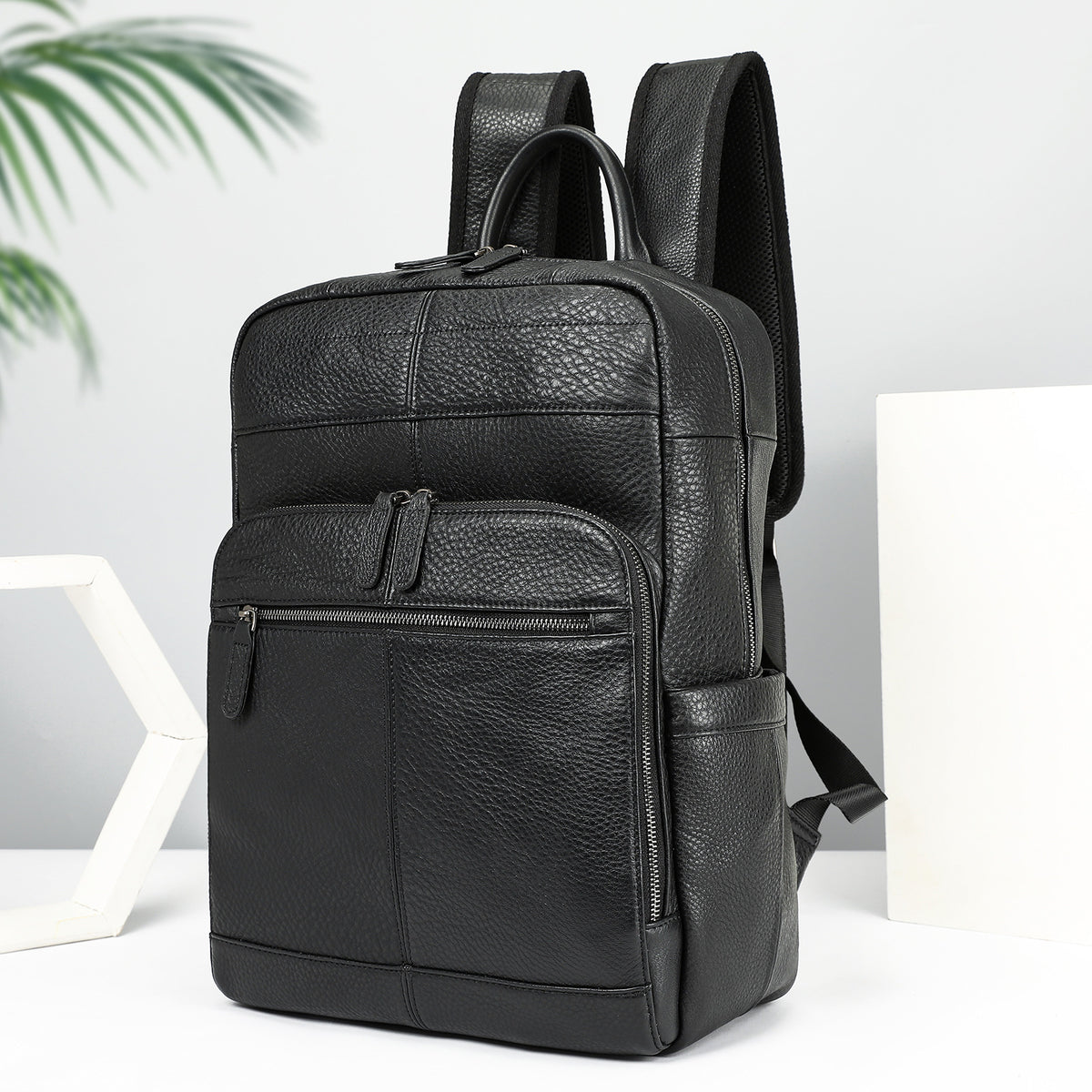 Lederrucksack für Business & Freizeit | LuxeStyle