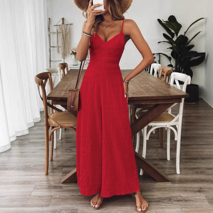 Eleganter Jumpsuit mit Spaghettiträgern und Rückenmasche