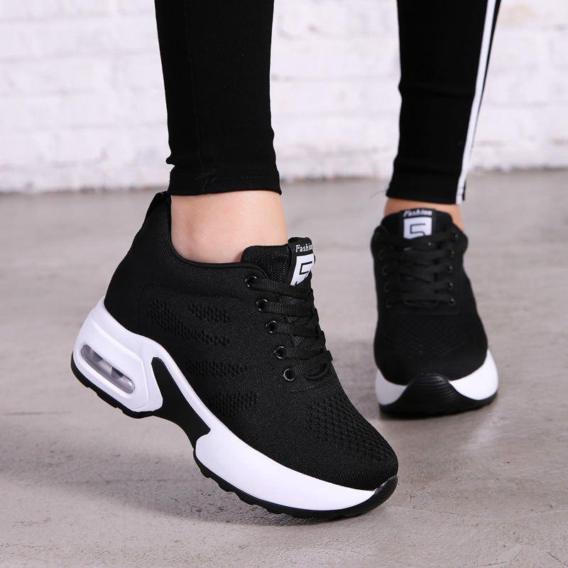 Atmungsaktive Sportschuhe mit erhöhter Sohle – Bild 3 | LuxeStyle