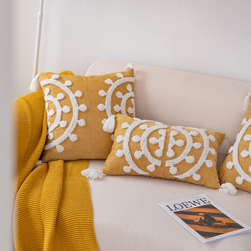 Samt-Kissenbezug mit Stickerei und Quasten – Bild 8 | LuxeStyle