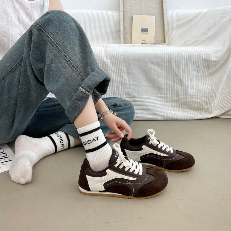 Koreanische Sportschuhe für Damen