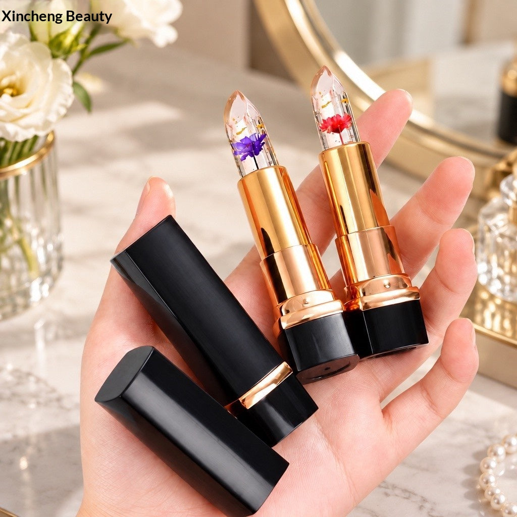 Farbwechselndes Lippenpflege-Lipstick – Bild 3 | LuxeStyle