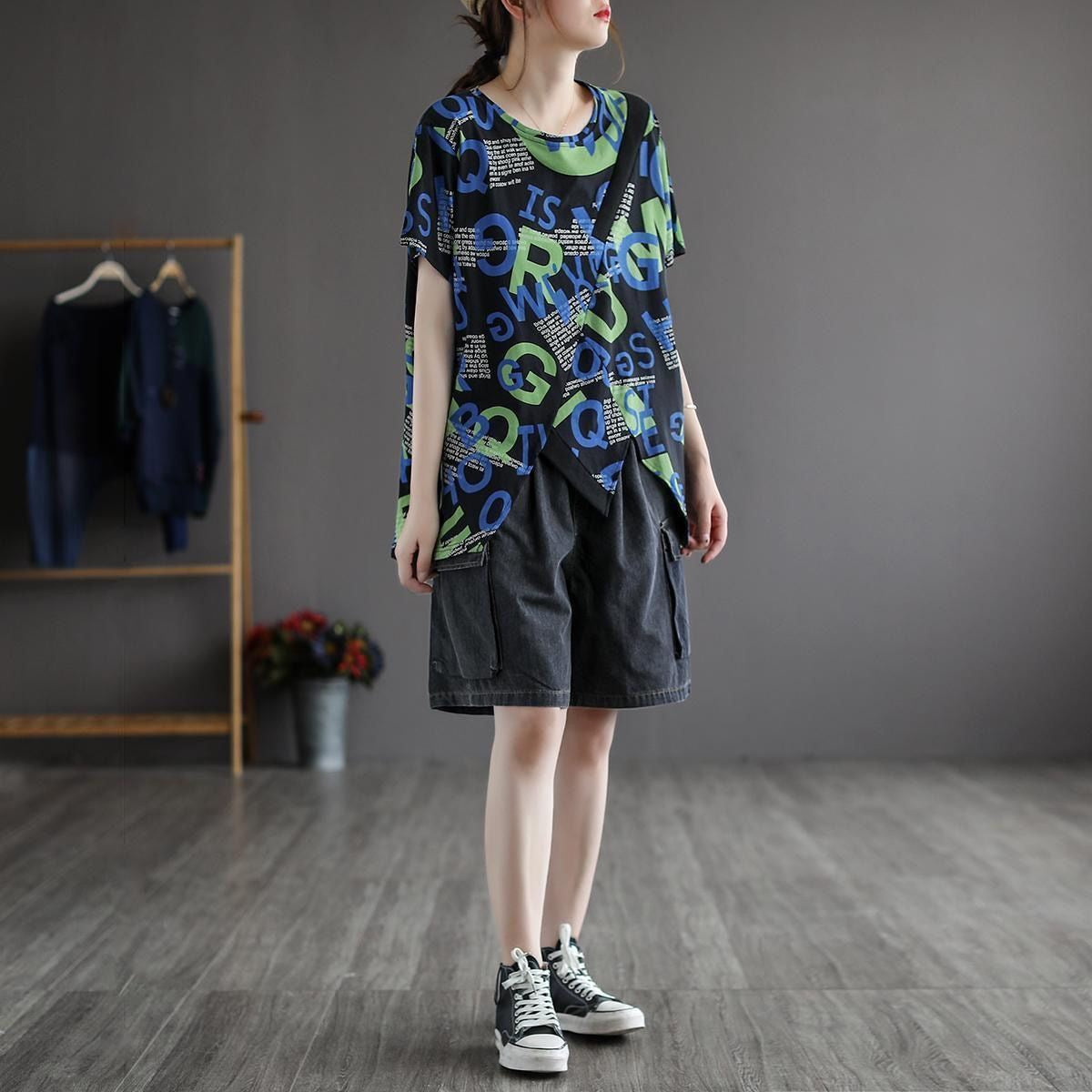 Curvy Denim Shorts mit hoher Taille