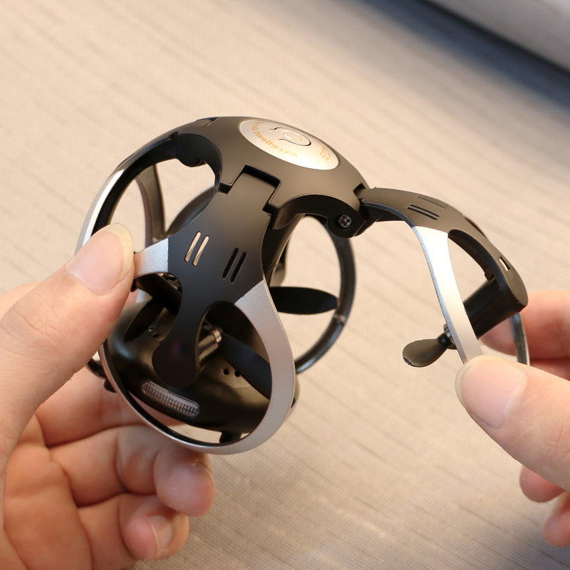 Faltbarer Quadrocopter – Bild 1 | LuxeStyle