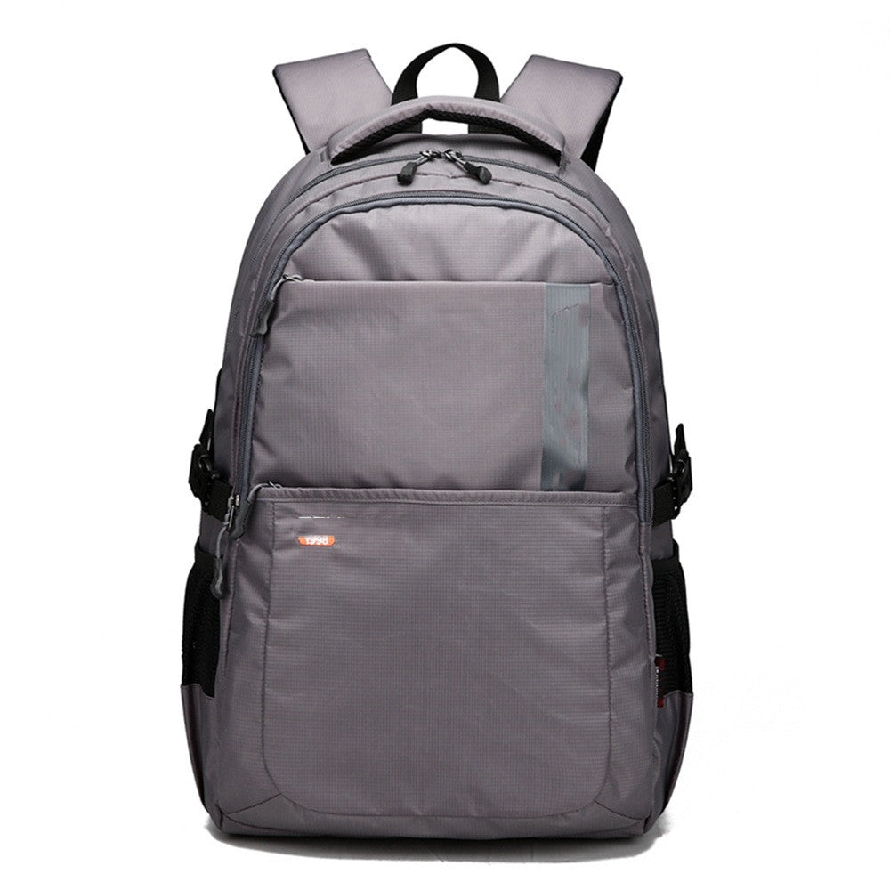 Studentenrucksack mit 20-35L Kapazität | LuxeStyle