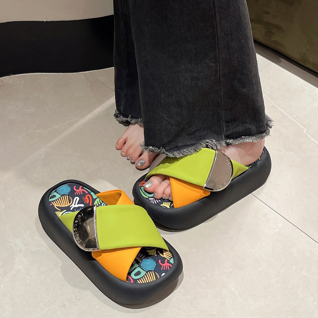 Thick soled Frauen-Slipper
