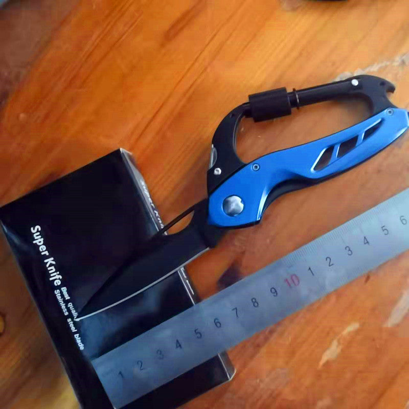 5-in-1 Outdoor-Tool aus Edelstahl