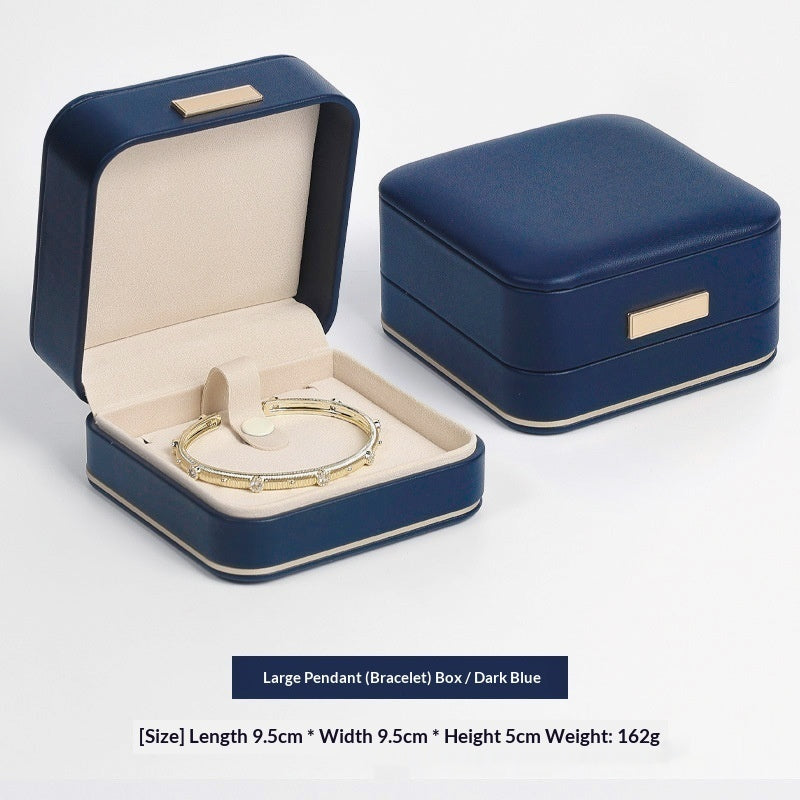 Schmuckbox aus PU-Leder mit abgerundeten Ecken – Bild 5 | LuxeStyle