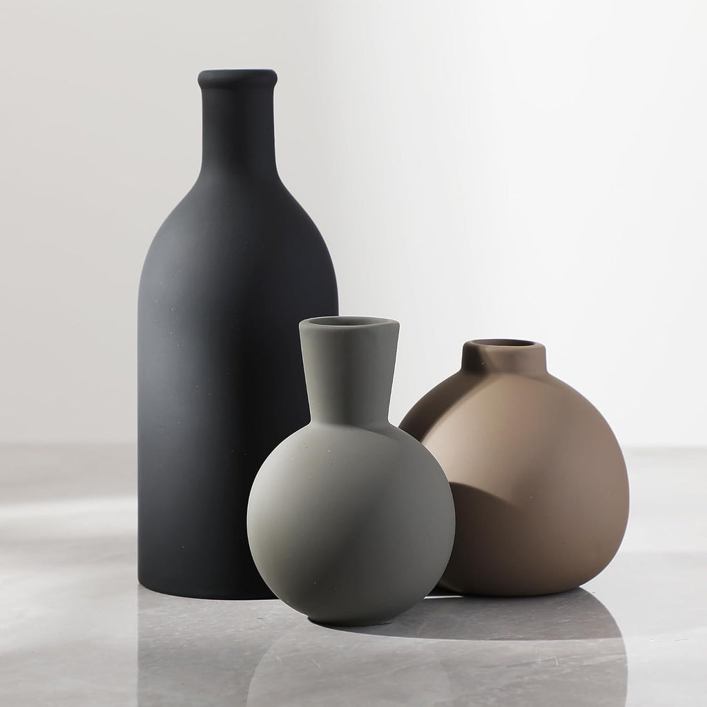 Keramik-Vase im Origami-Stil