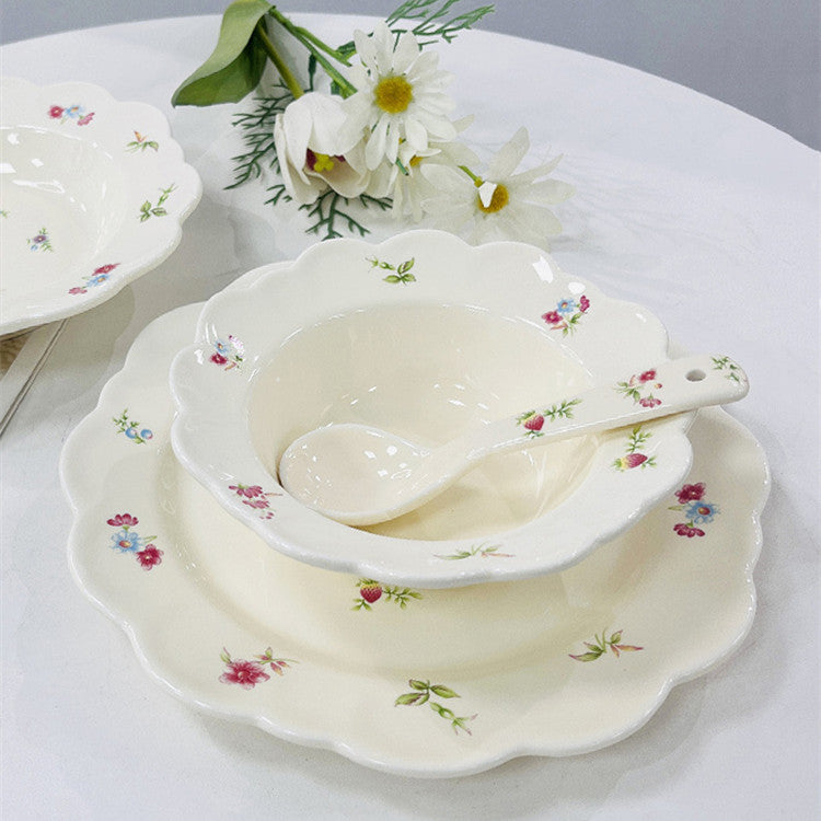 Keramik-Geschirrset mit Blumenmuster – Bild 5 | LuxeStyle
