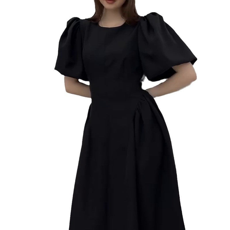 Elegantes Puffärmel-Maxikleid zum Schnüren