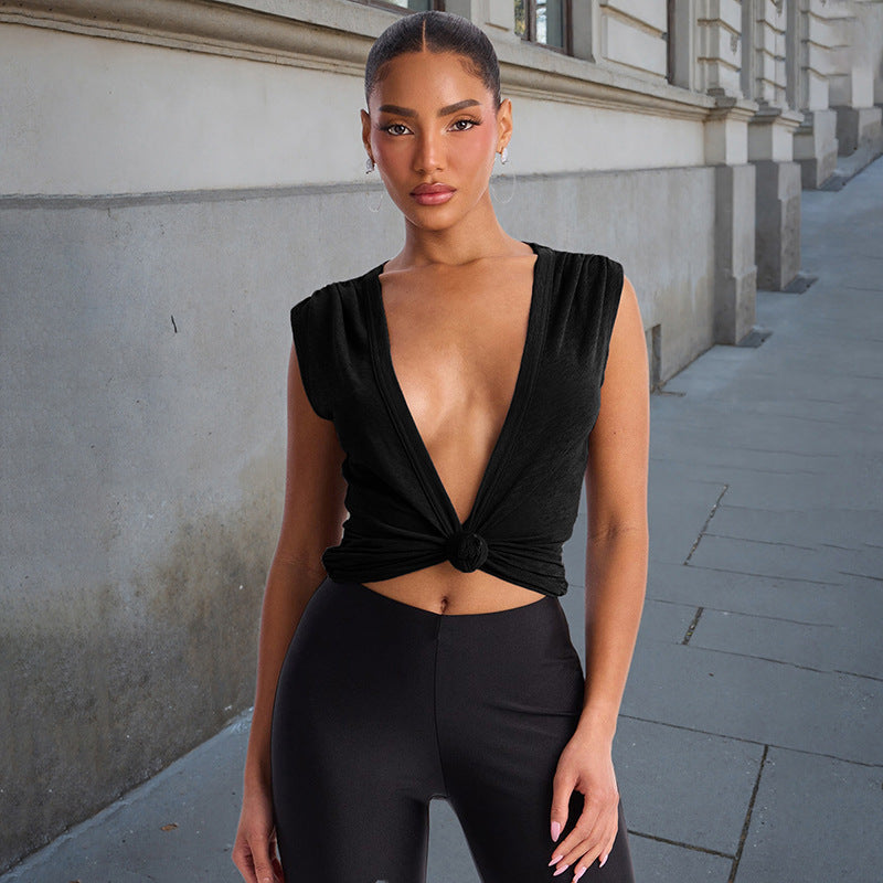 Sexy Tanktop mit tiefem V-Ausschnitt – Ansicht 5