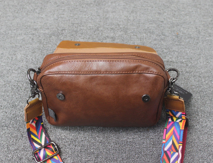 Crossbody Bag im Street Style – Bild 3 | LuxeStyle