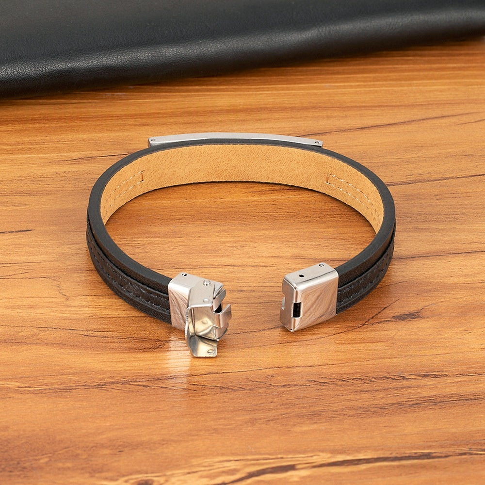 Goldener Schiffsschraubenarmreif – Bild 6 | LuxeStyle