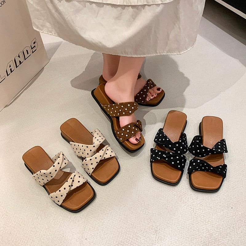 Französische Keil-Sandalen