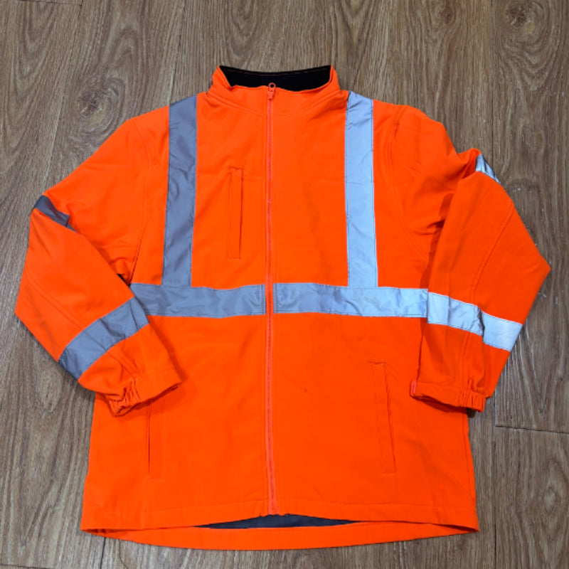 Softshell Arbeitsjacke mit Reflektoren – Bild 6 | LuxeStyle
