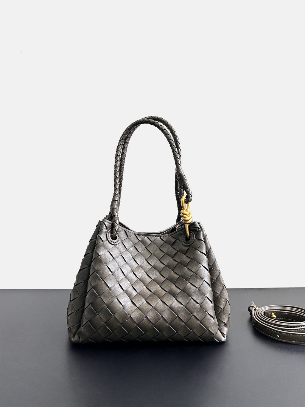 Geflochtene Ledertasche – Bild 13 | LuxeStyle