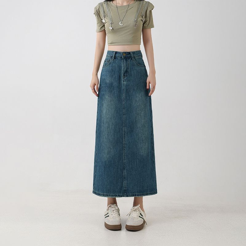 Figurbetonender A-Linien Midi-Jupe aus Denim