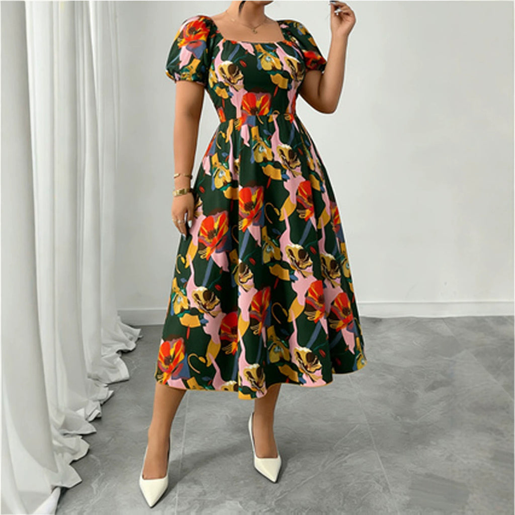 Midi-Kleid mit Blumenmuster und Viereck-Ausschnitt