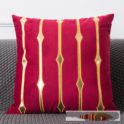 Goldenes Plüschkissen mit Quasten – Bild 4 | LuxeStyle
