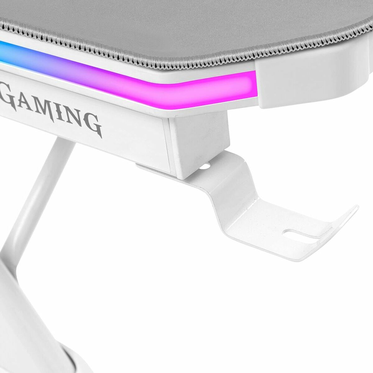 Gaming Schreibtisch: RGB-Licht & viel Platz für dein Setup – Ansicht 4
