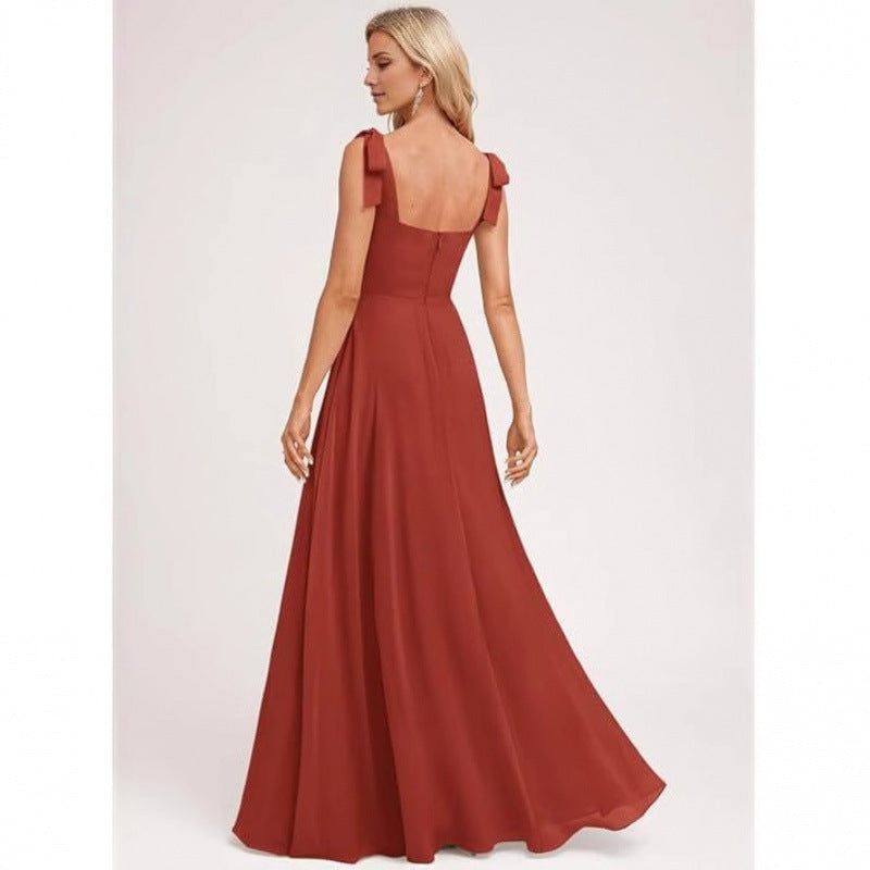 Elegantes Maxikleid mit verstellbaren Trägern