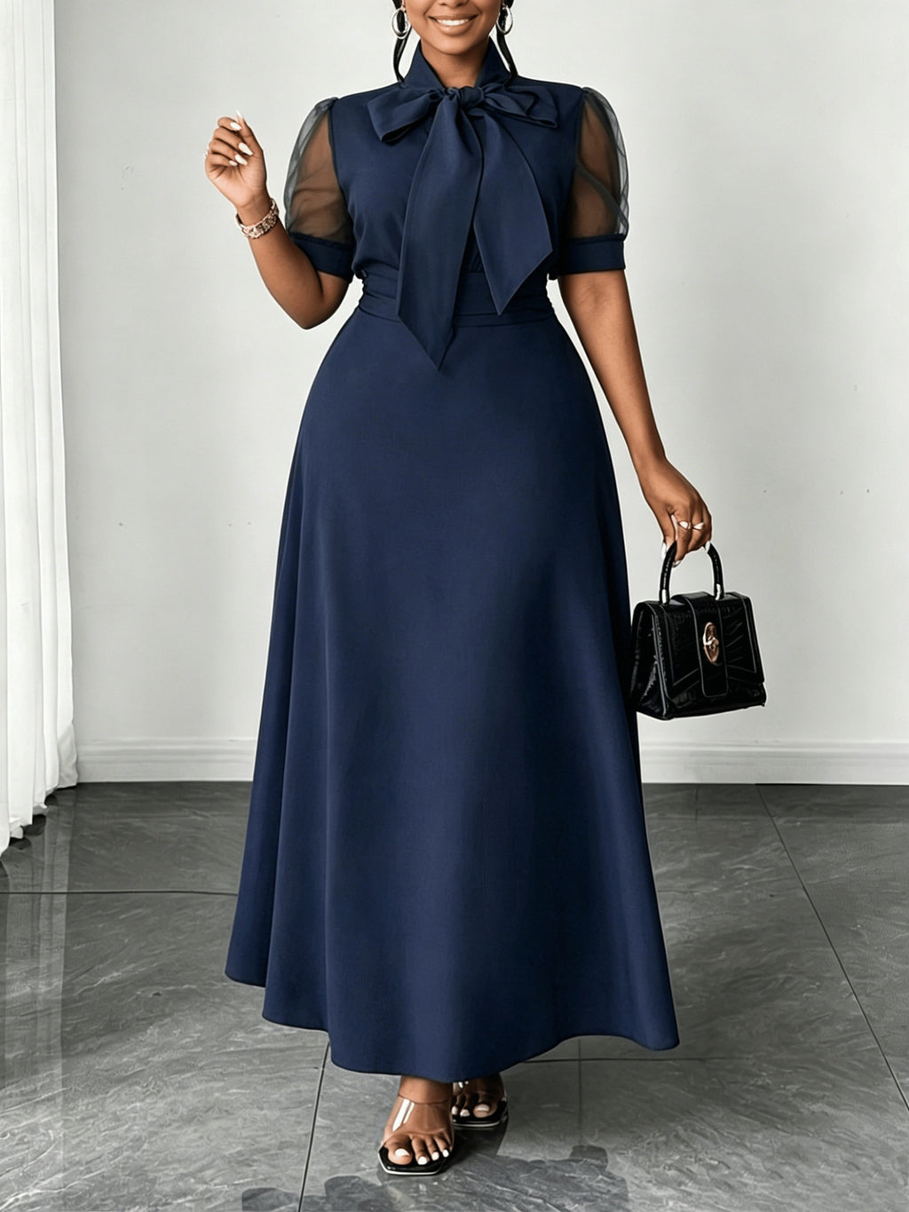 Midikleid mit Mesh und Schleifendetail