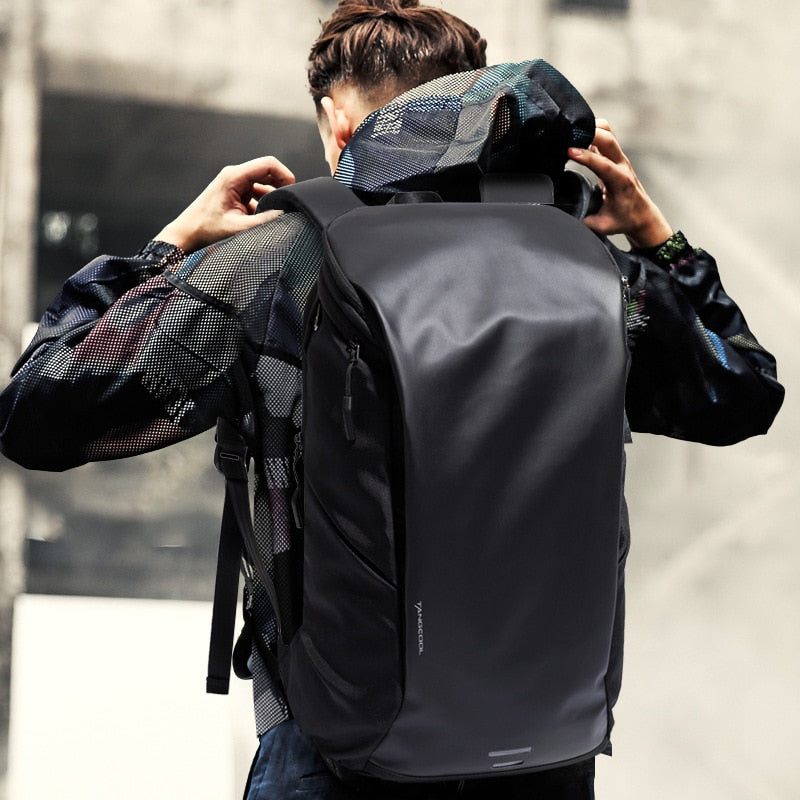 Multifunktionaler Rucksack mit vielen Fächern | LuxeStyle