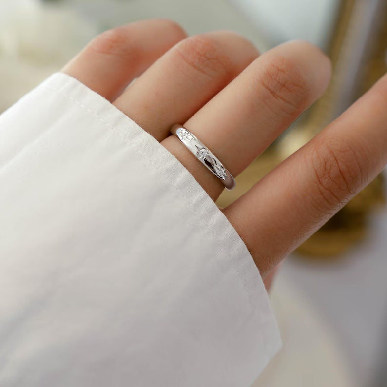 Farbiger Geburtssteinring mit vergoldetem Sternenglanz – Bild 5 | LuxeStyle