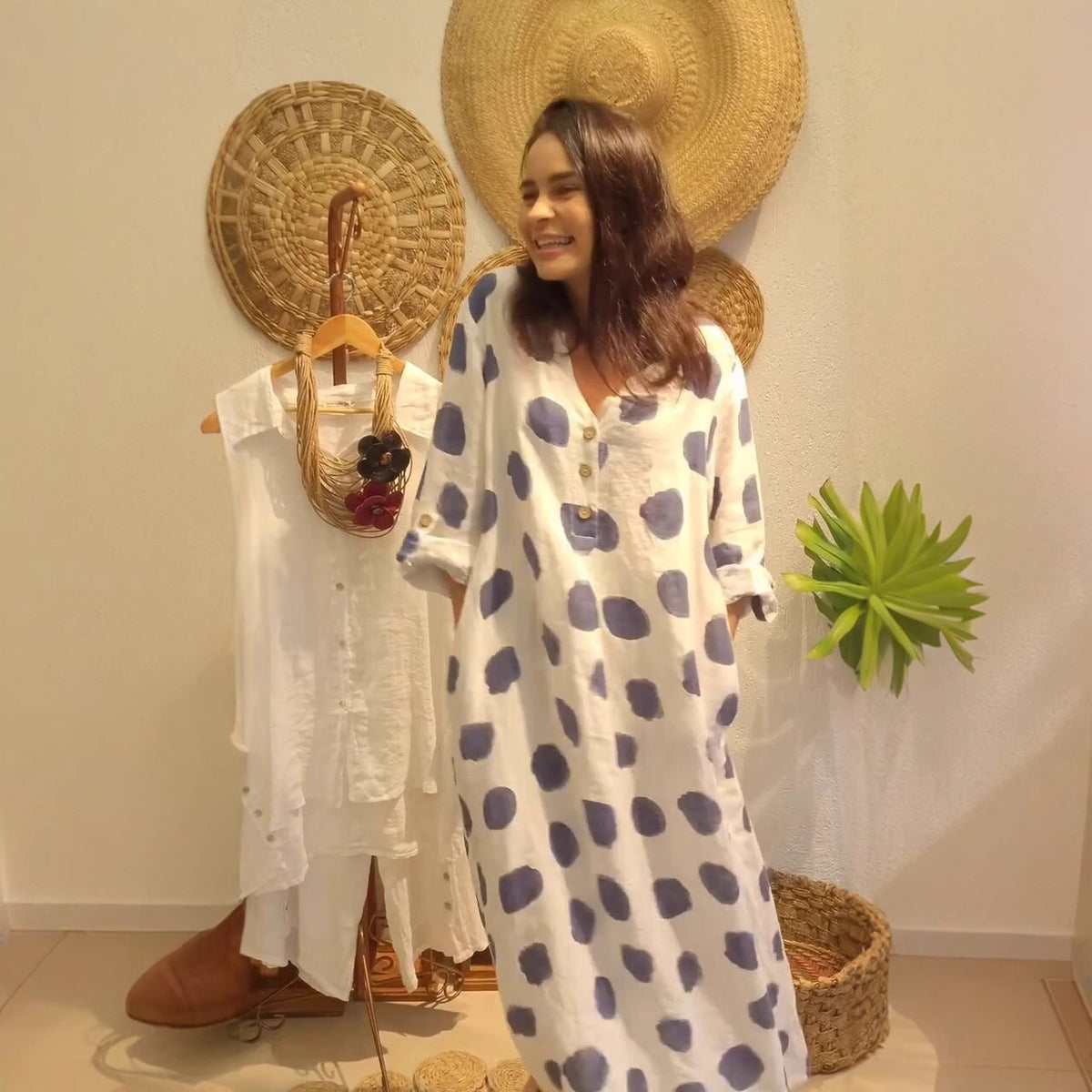 Lässiges Polka-Dot Langarmkleid – Bild 3 | LuxeStyle