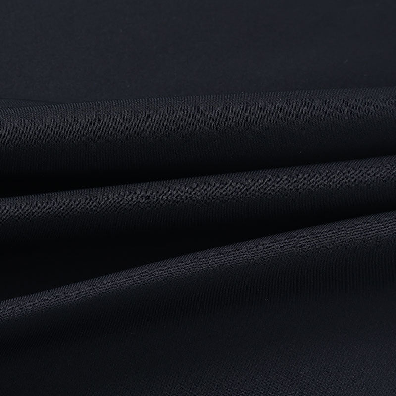Schwarzer Stoff für Robe – Bild 4 | LuxeStyle